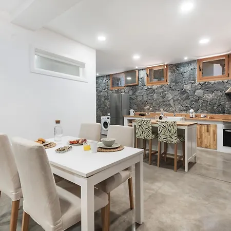 Luxury La Cueva Del Guanche Hétvégi ház Costa Adeje (Tenerife)