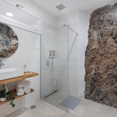 Luxury La Cueva Del Guanche Costa Adeje (Tenerife)