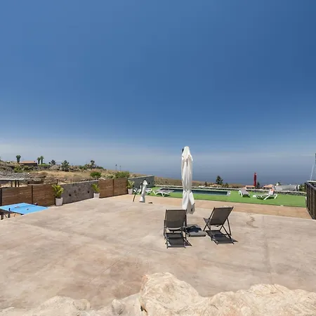 Luxury La Cueva Del Guanche Летний дом Адехе