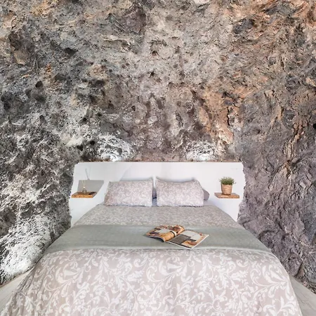 Летний дом Luxury La Cueva Del Guanche Адехе