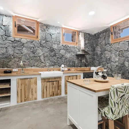 Luxury La Cueva Del Guanche Hétvégi ház