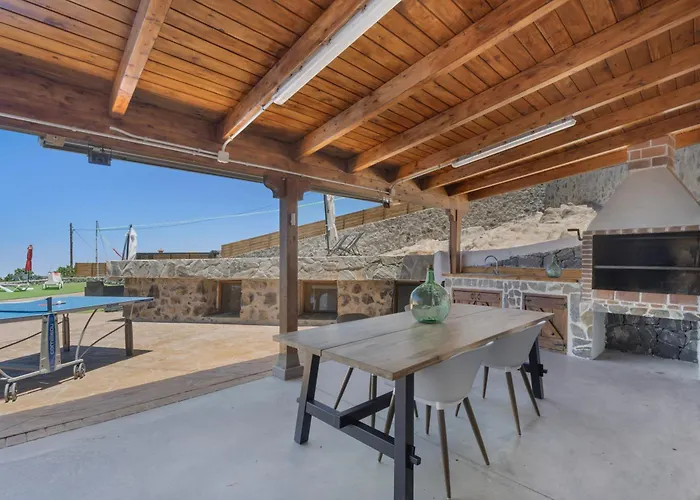 Luxury La Cueva Del Guanche Kır Evi *