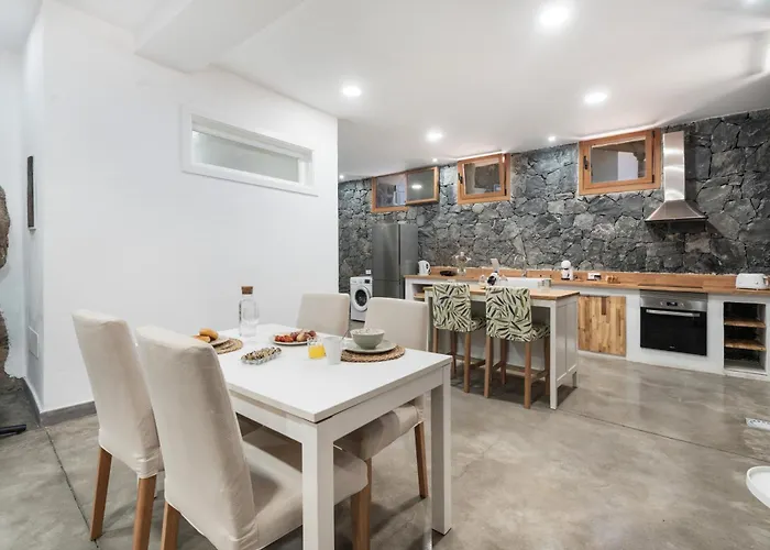 Luxury La Cueva Del Guanche Kır Evi Costa Adeje