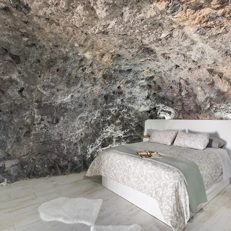 Gospodarstwo wiejskie Luxury La Cueva Del Guanche Costa Adeje (Tenerife)